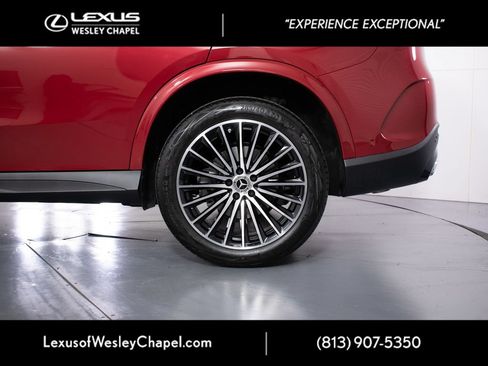 Used 2026 Mercedes-Benz GLC 300 image 11