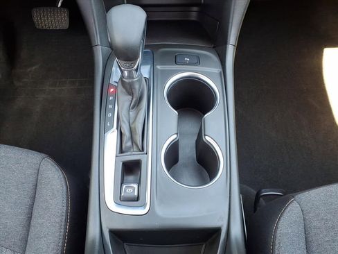 Used 2022 Chevrolet Equinox LT image 22