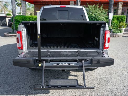 Used 2023 Ford F150 Lariat w/ Equipment Group 502A High image 9