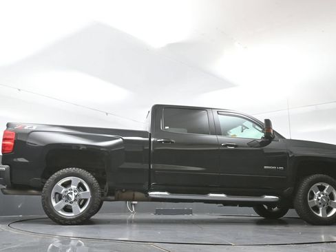 Used 2019 Chevrolet Silverado 2500 LT w/ All Star Edition AWD/4WD image 59