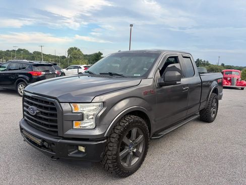 Used 2015 Ford F150 XLT w/ Equipment Group 302A Luxury AWD/4WD image 1