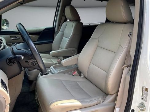 Used 2016 Honda Odyssey EX-L image 23