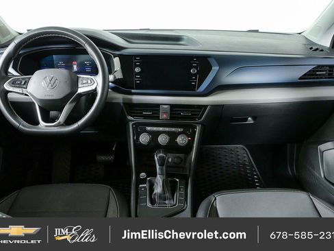 Used 2023 Volkswagen Taos SE FWD image 19