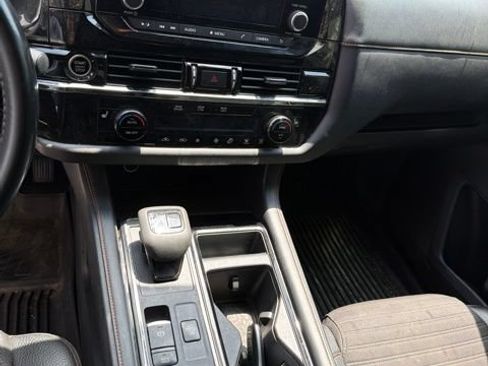 Used 2024 Nissan Pathfinder Rock Creek AWD/4WD image 7