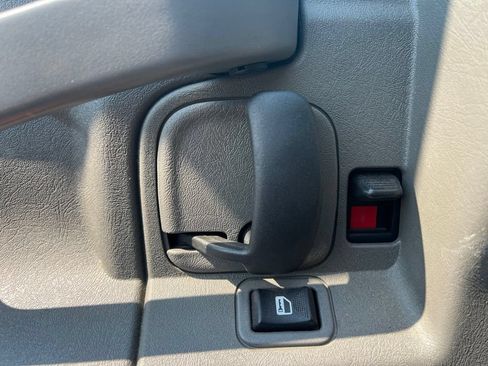 Used 2024 Chevrolet Express 3500 w/ Power Convenience Package RWD image 14