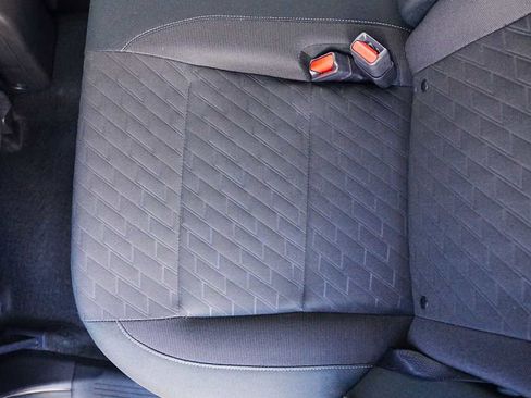 Used 2024 Nissan Kicks SV image 13