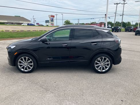 Used 2025 Buick Encore GX Avenir w/ Avenir Technology Package FWD image 4