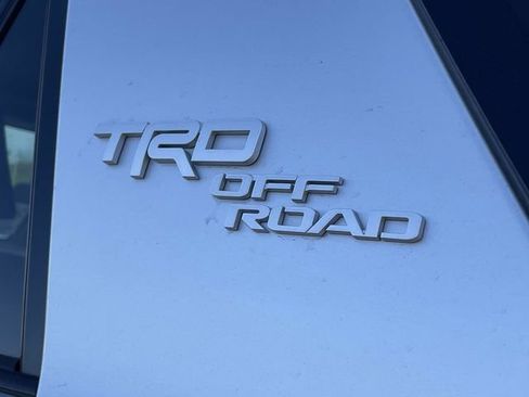 Used 2024 Toyota 4Runner TRD Off-Road Premium w/ Moonroof Package image 9