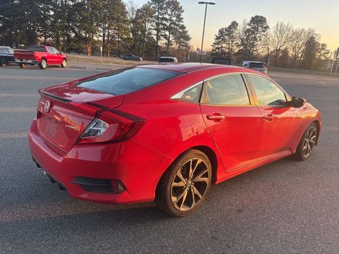 Used 2019 Honda Civic Sport image 7