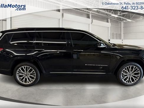 Used 2021 Jeep Grand Cherokee L Summit image 2