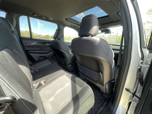 Used 2025 Jeep Grand Cherokee Laredo X w/ Trailer Tow Package image 41