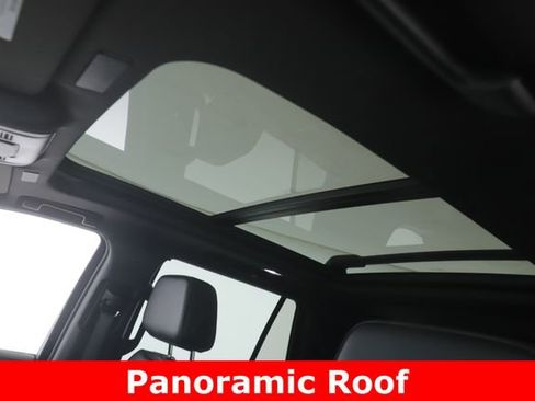 Used 2025 Chevrolet Tahoe RST w/ Comfort Package image 18