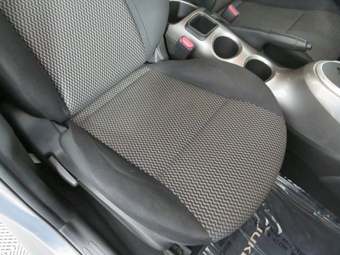 Used 2017 Nissan Juke S image 33