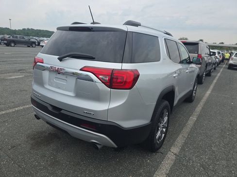Used 2018 GMC Acadia SLT AWD/4WD image 3