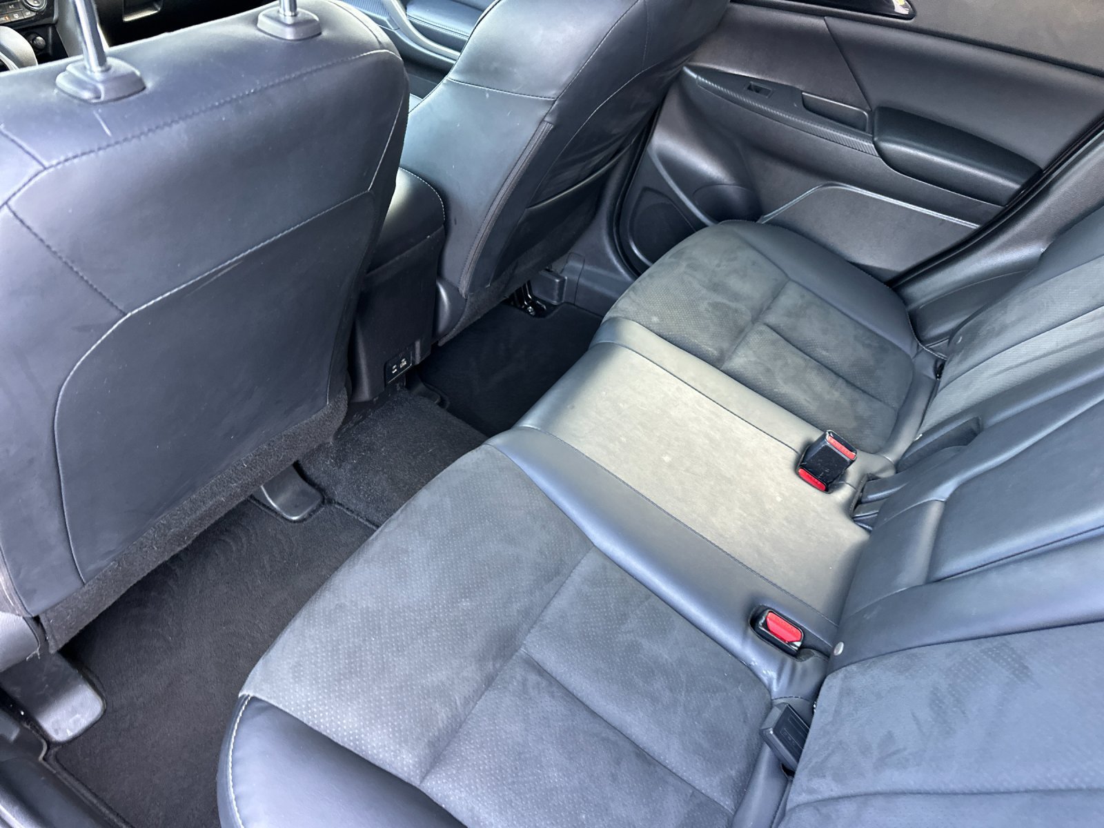 Used 2025 Mitsubishi Eclipse Cross SE AWD/4WD image 11