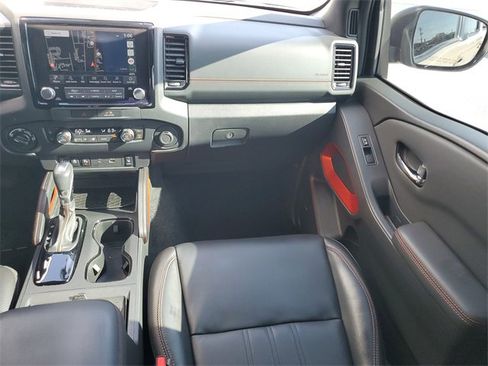 Used 2023 Nissan Frontier PRO-4X w/ Pro-4X Premium Package image 30