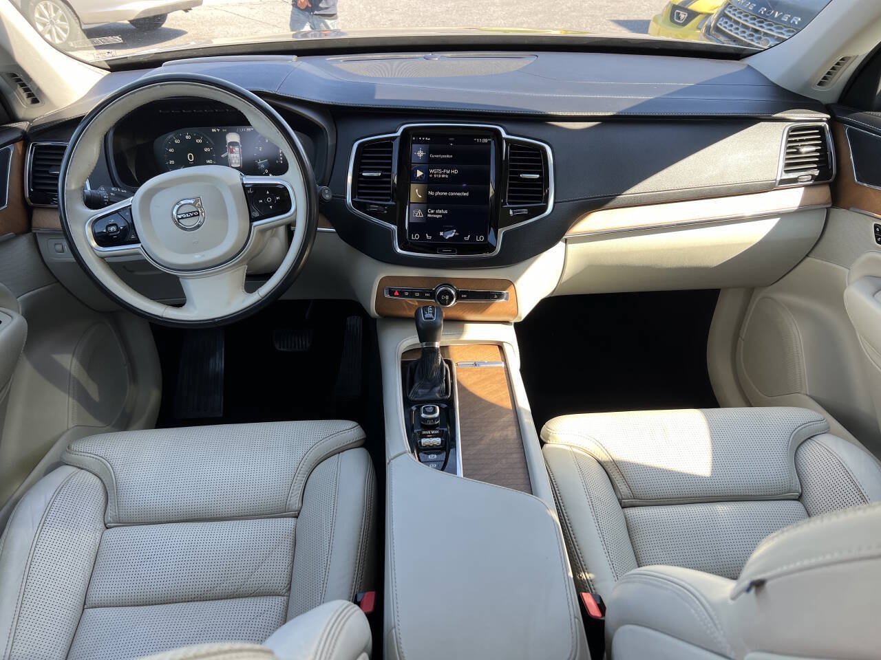 Used 2018 Volvo XC90 T6 Inscription w/ Convenience Package AWD/4WD image 18