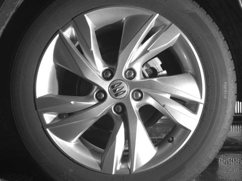 Used 2025 Buick Encore GX Preferred FWD image 17