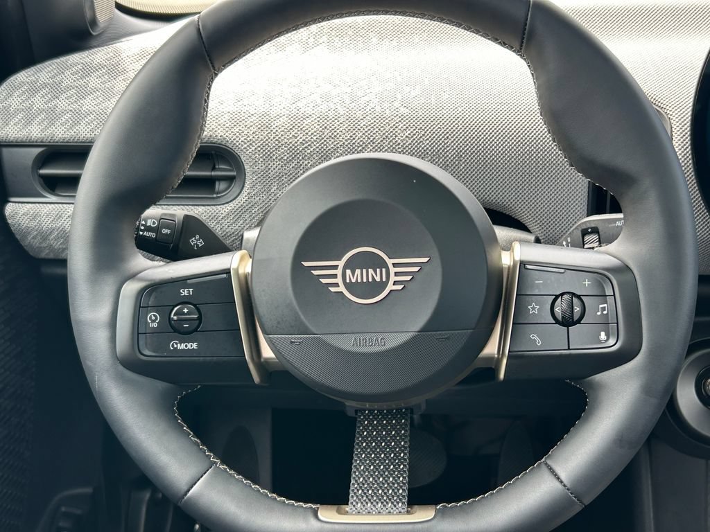 Used 2026 MINI Cooper S FWD image 18