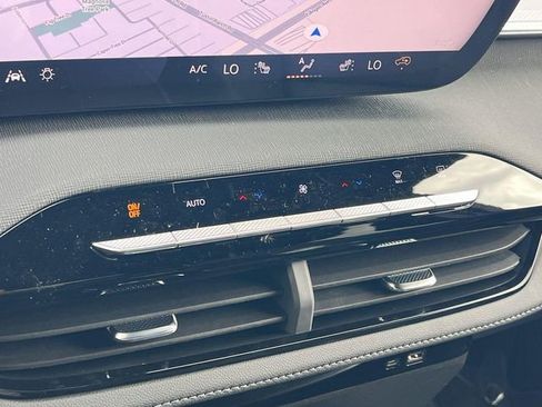New 2026 Buick Enclave Sport Touring FWD image 21