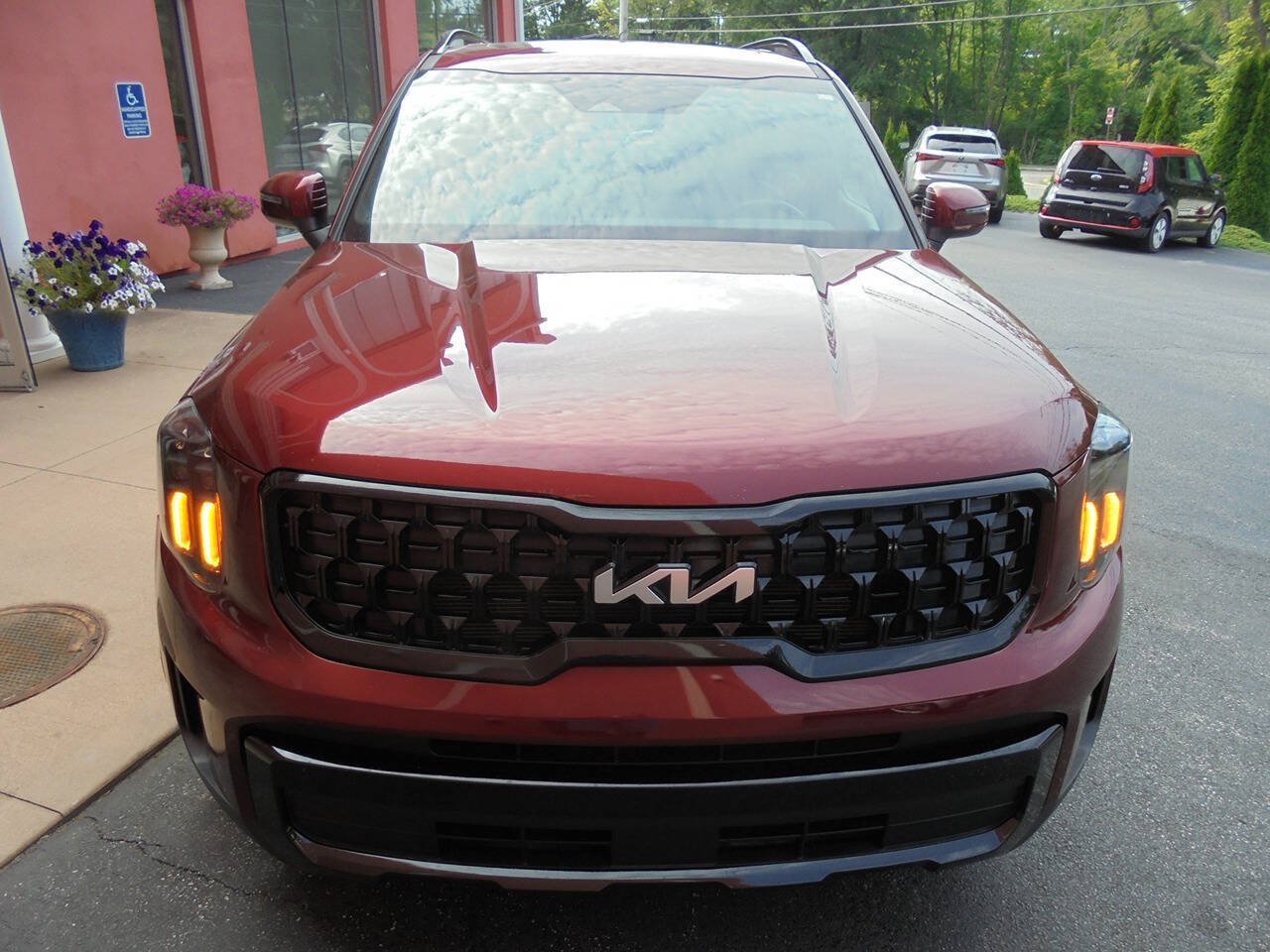 Used 2024 Kia Telluride EX X-Line AWD/4WD image 35