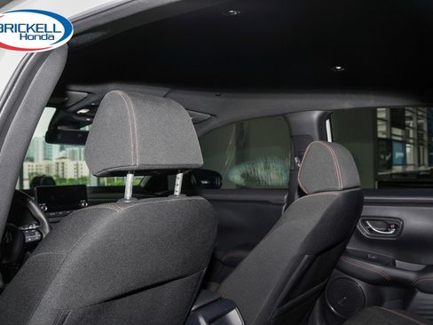 Used 2024 Honda HR-V Sport image 17
