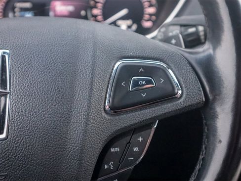 Used 2018 Lincoln MKX Reserve image 13