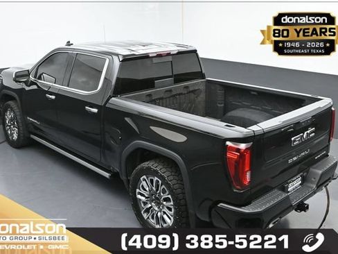 Used 2025 GMC Sierra 1500 Denali Ultimate AWD/4WD image 19