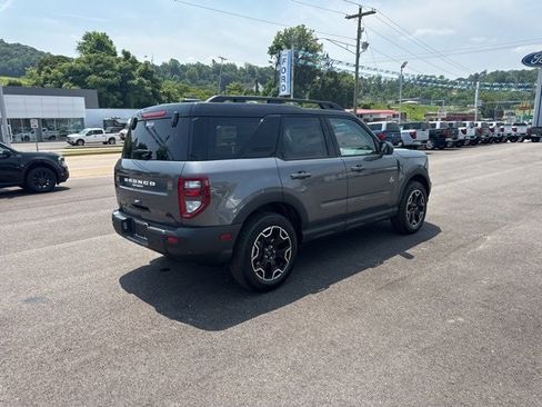 New 2025 Ford Bronco Sport Outer Banks image 5
