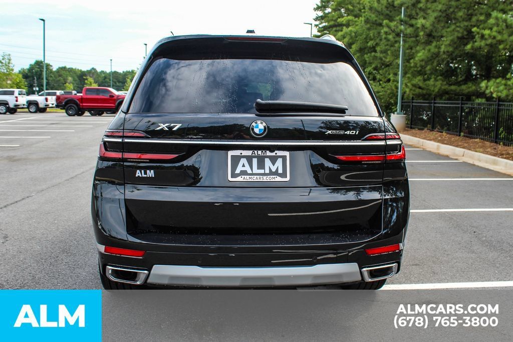 Used 2026 BMW X7 xDrive40i w/ Premium Package AWD/4WD image 10