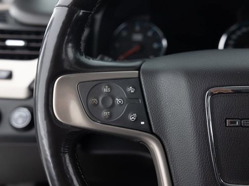 Used 2018 GMC Yukon Denali AWD/4WD image 39