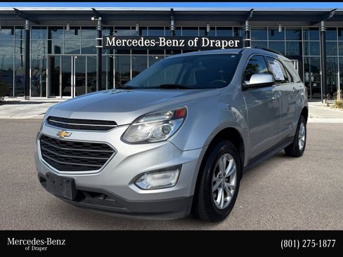 Used 2017 Chevrolet Equinox LT w/ Convenience Package AWD/4WD image 1