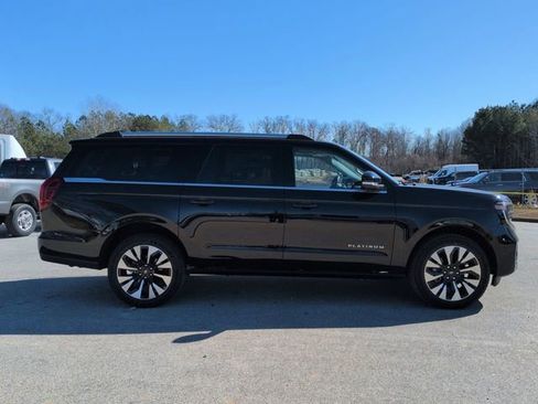 New 2026 Ford Expedition Max Platinum w/ Driver's Package image 3