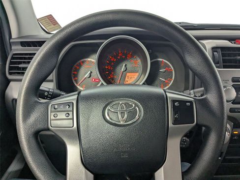 Used 2013 Toyota 4Runner SR5 image 14