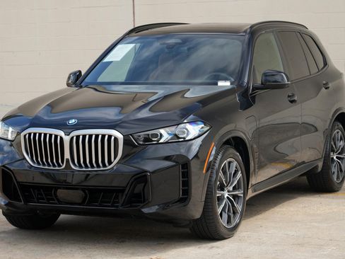 Used 2026 BMW X5 xDrive50e w/ Executive Package AWD/4WD image 54
