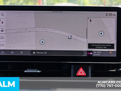 Used 2025 Kia Carnival FWD image 38