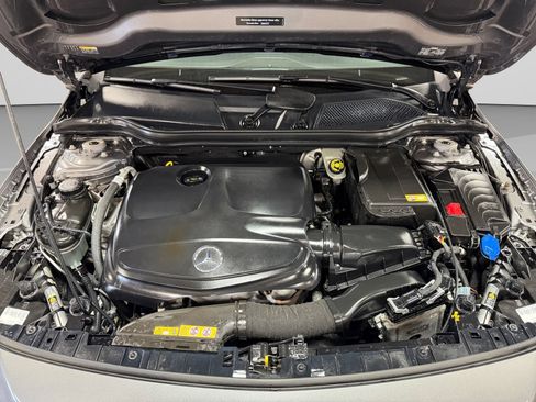 Used 2015 Mercedes-Benz GLA 250 4MATIC image 26