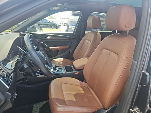 Used 2021 Audi Q5 2.0T Premium AWD/4WD image 3