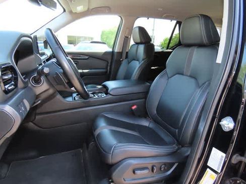Used 2023 Honda Pilot EX-L image 13