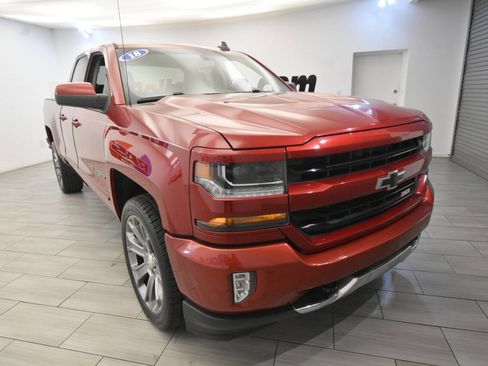 Used 2018 Chevrolet Silverado 1500 LT w/ All Star Edition image 7
