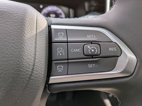 New 2026 Jeep Compass Limited w/ Sun, Sound & Navigation Group AWD/4WD image 14