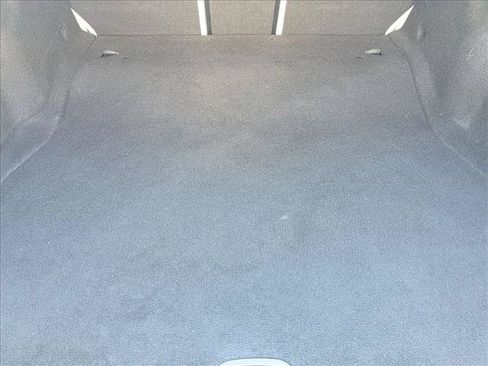 Used 2019 Mercedes-Benz E 300 image 6