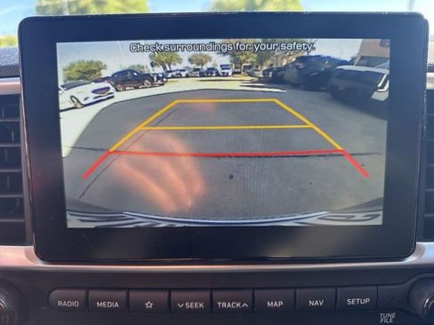 Used 2020 Hyundai Venue SEL w/ Convenience + Premium Package image 7