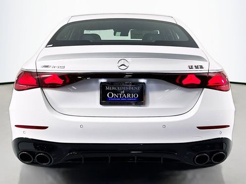 New 2026 Mercedes-Benz E 53 AMG e 4MATIC Sedan image 3