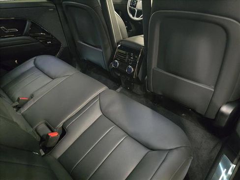 New 2026 Land Rover Range Rover Sport SE image 11