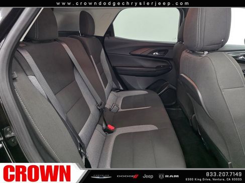 Used 2025 Chevrolet TrailBlazer LT FWD image 14