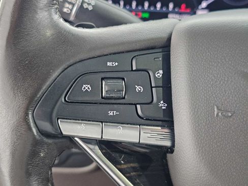 Used 2021 Cadillac Escalade ESV Sport w/ Driver Assist Tech Package AWD/4WD image 30