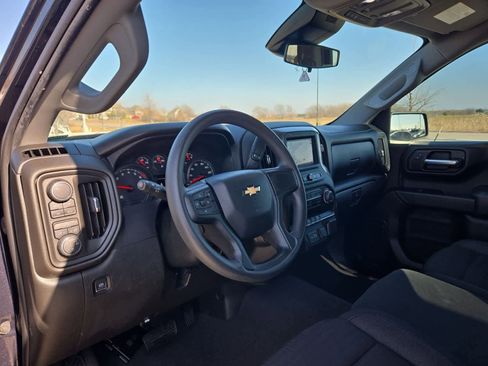 Used 2022 Chevrolet Silverado 1500 Custom w/ LPO, Dark Essentials Package image 2