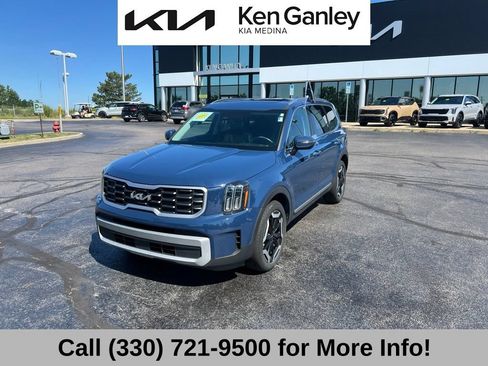 Certified 2024 Kia Telluride S w/ S Sunroof Package FWD image 3