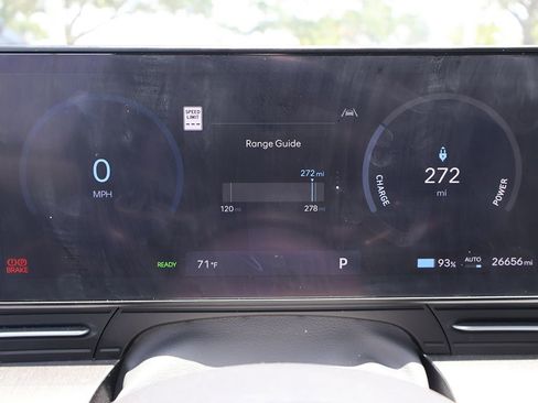 Used 2024 Hyundai Kona SEL FWD image 41